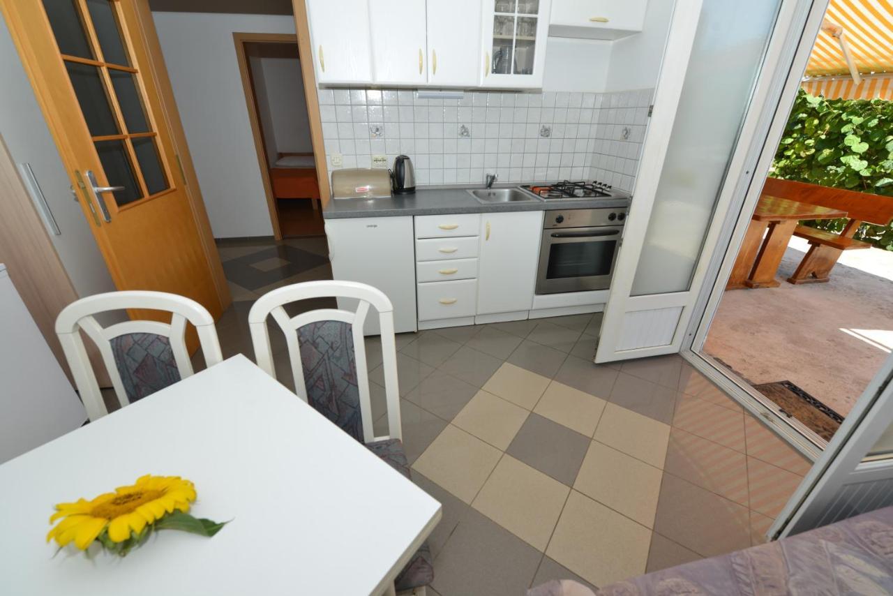 Apartments Blaza Bozava Exterior photo
